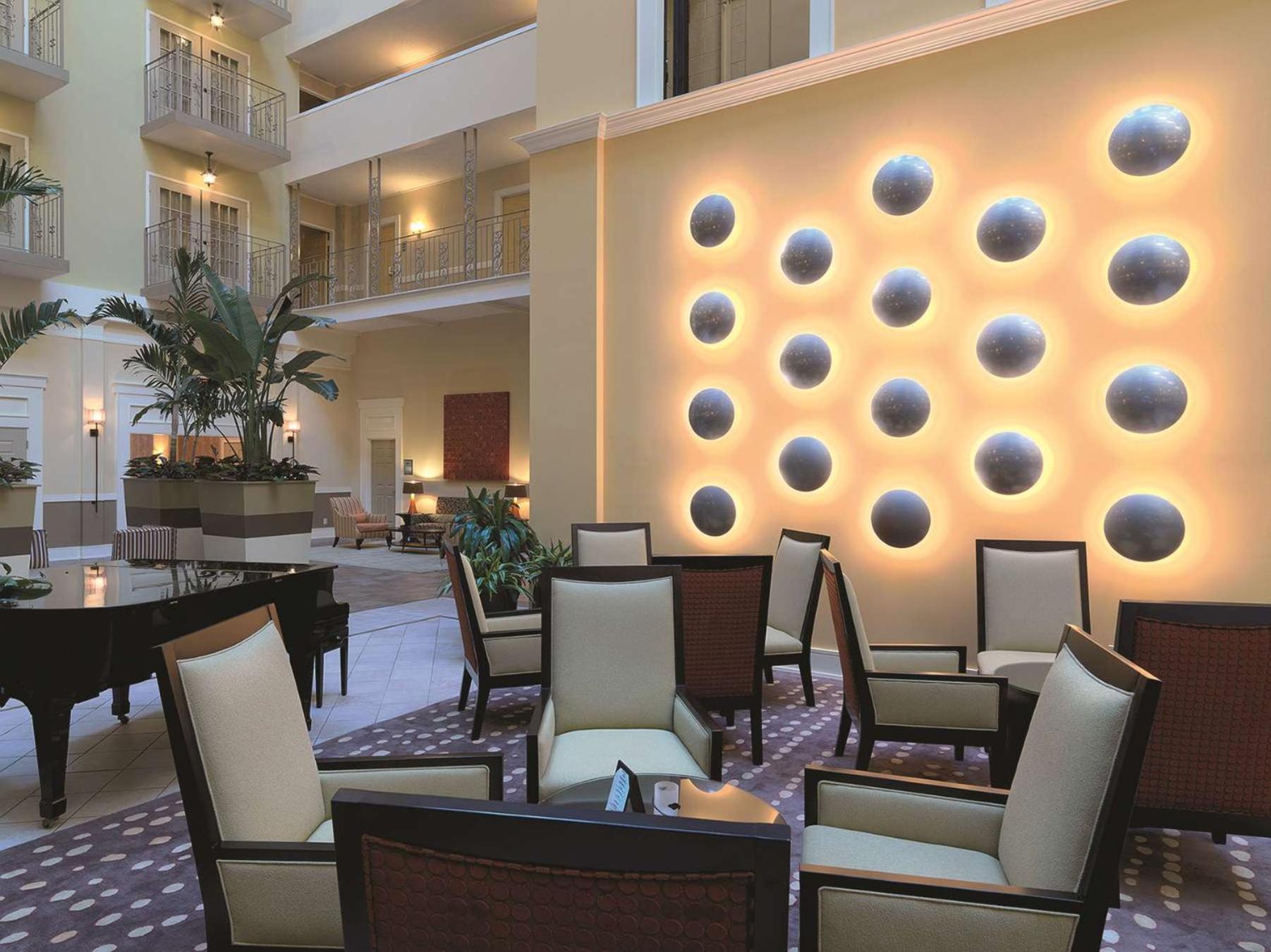 Doubletree Suites By Hilton At The Battery Atlanta Smyrna Exterior foto