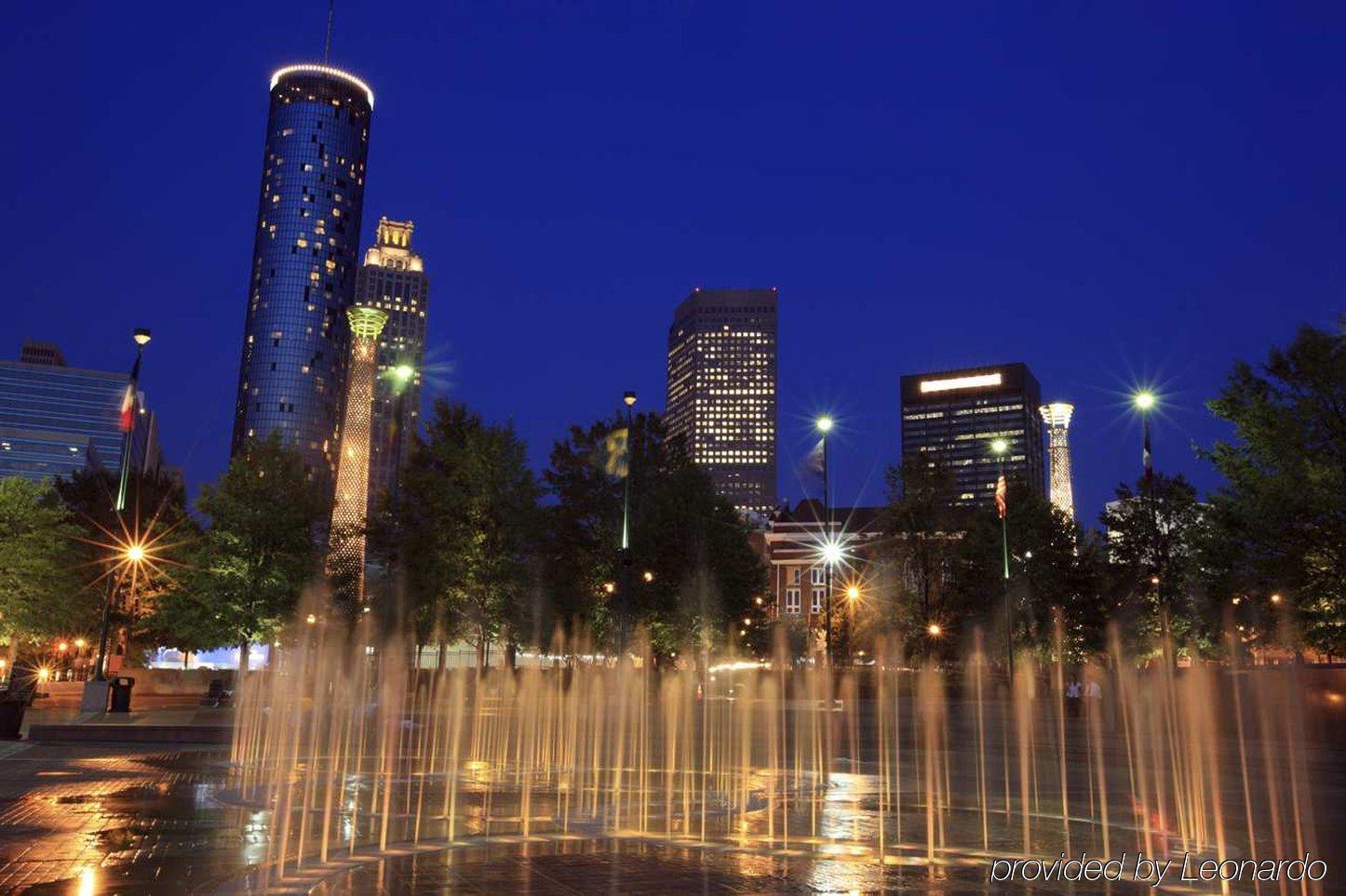 Doubletree Suites By Hilton At The Battery Atlanta Smyrna Amenidades foto